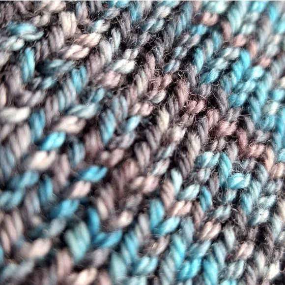 Handknit Merino Toque - Picture 3 of 4